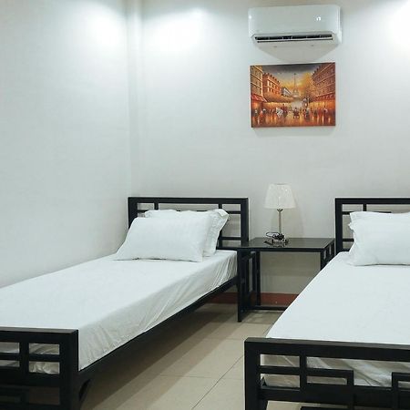 Kris And Frans Inn Davao City Kültér fotó